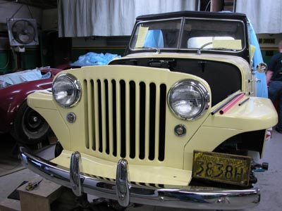 Jeepster - Grille